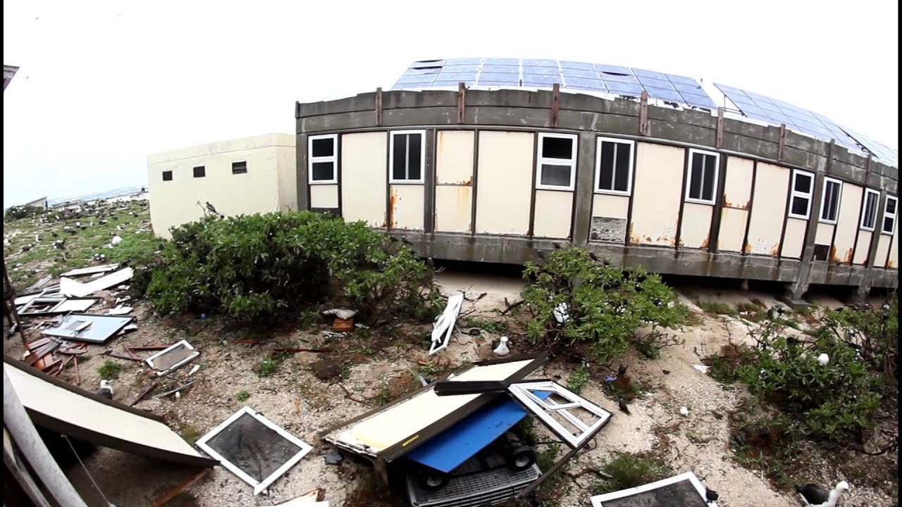 Tour of Tern Island Damage