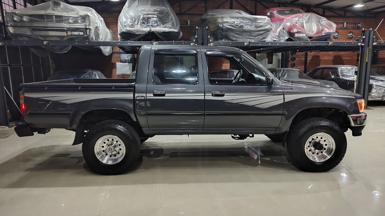 Toyota SR5 1994 Japonesa 4x4 diesel 2.8 disponível para venda no www.hotv8.com.br