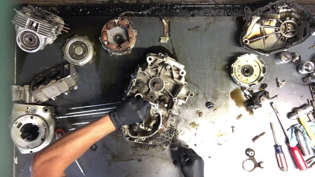 67-69 Honda SS125 Vintage Engine 6/7 Motor Tear Down Split Case Cylinder Head Transmission Yoke