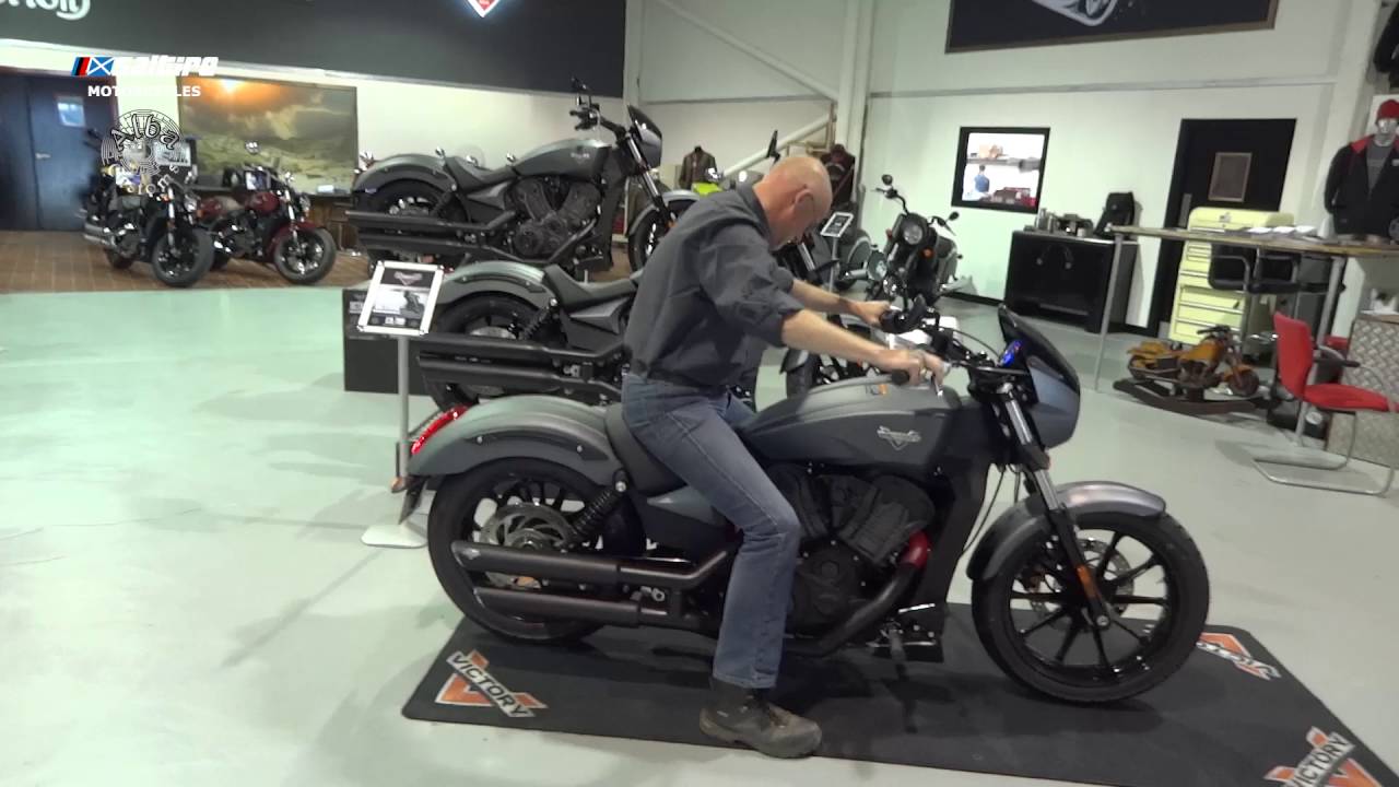 Victory Octane launch burnout at Saltire Motorcycles & Alba Customs in Edinburgh - 9th June 2016