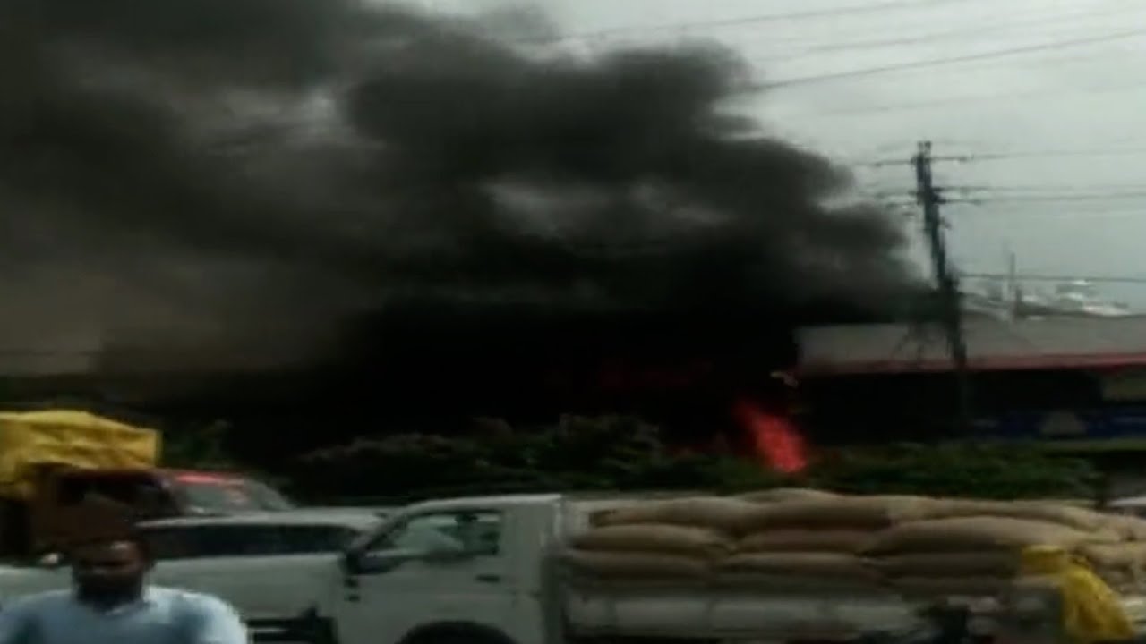 Madhya Pradesh: Massive fire in Hospital, 10 feared dead, rescue operation underway