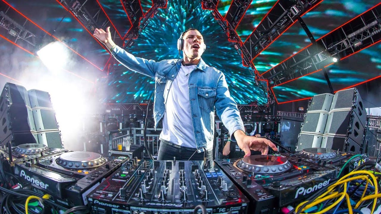 Ti&euml;sto Live @ Ultra Music Festival 2016