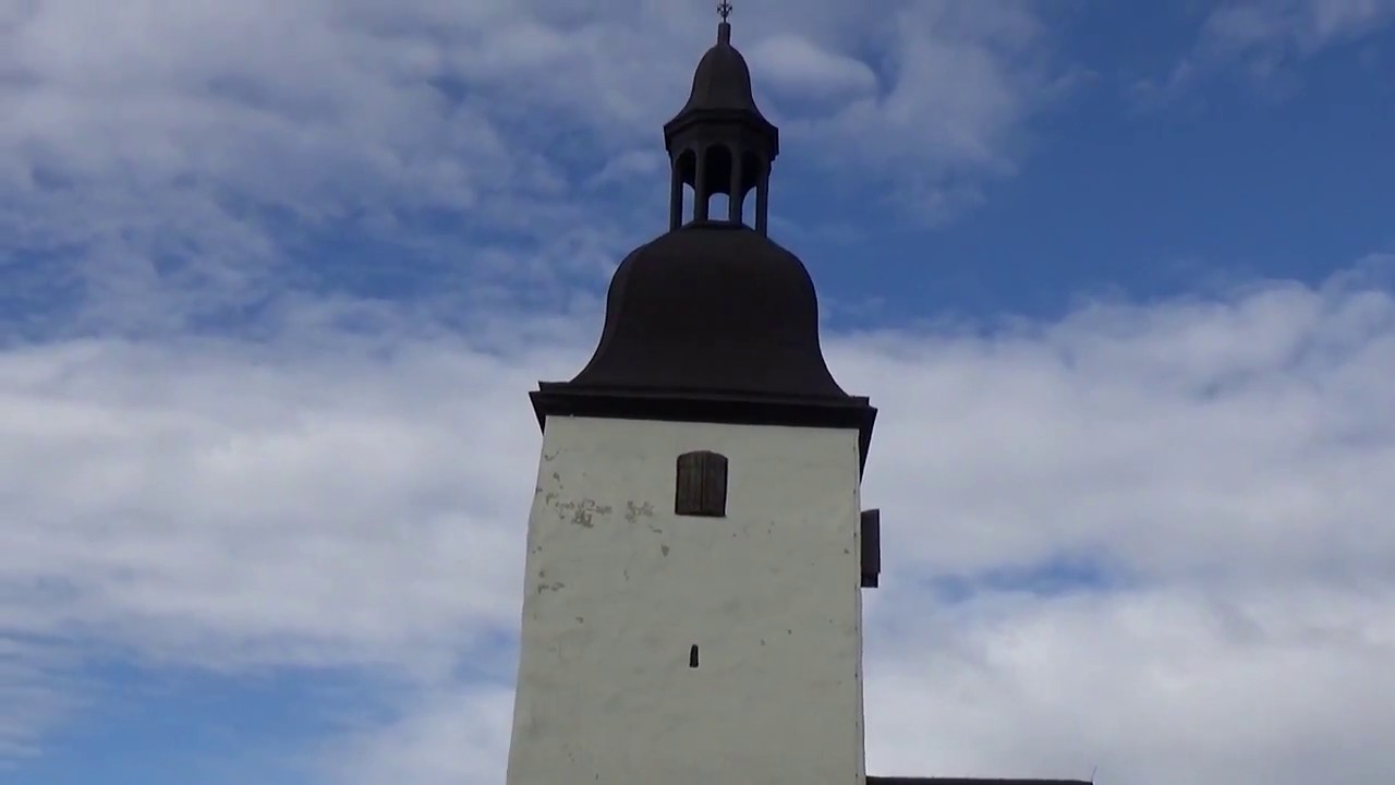 Färentuna kyrka, båda kyrkklockorna
