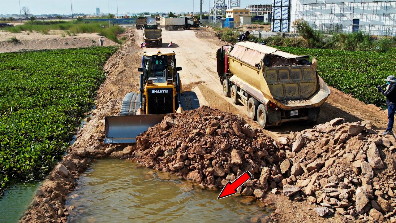 Expertly Operator Skill Road Construction Heavy Equipment Dozer Pushes Soil Big Dumper Unloading