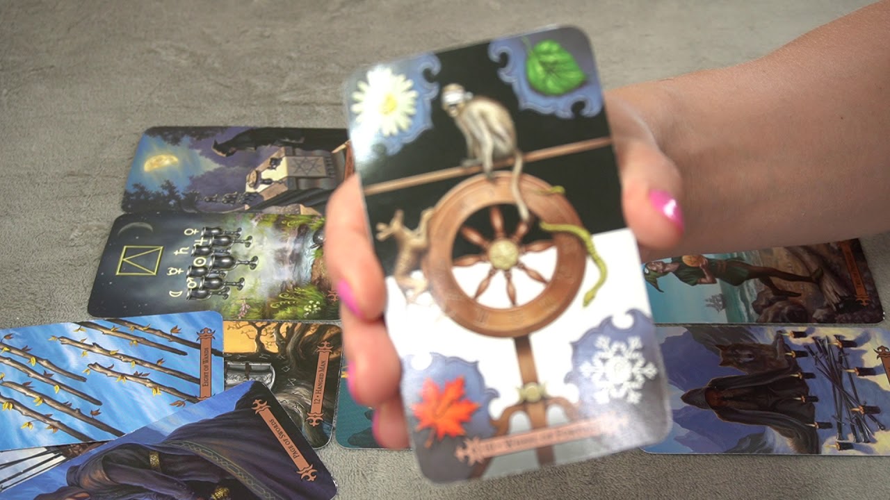 PISCES JULY 2020 * WHO IS COMING TOWARDS YOU? *