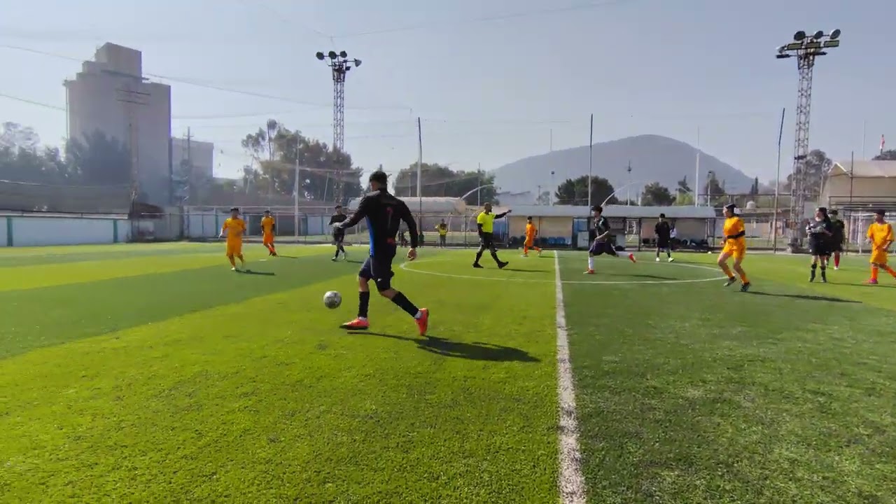 Real Madrid 🆚 AC. Milán 