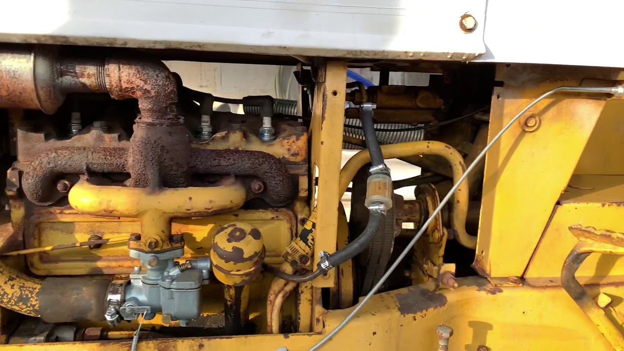1967 International Cub Lo Boy 154 Review / Start Up