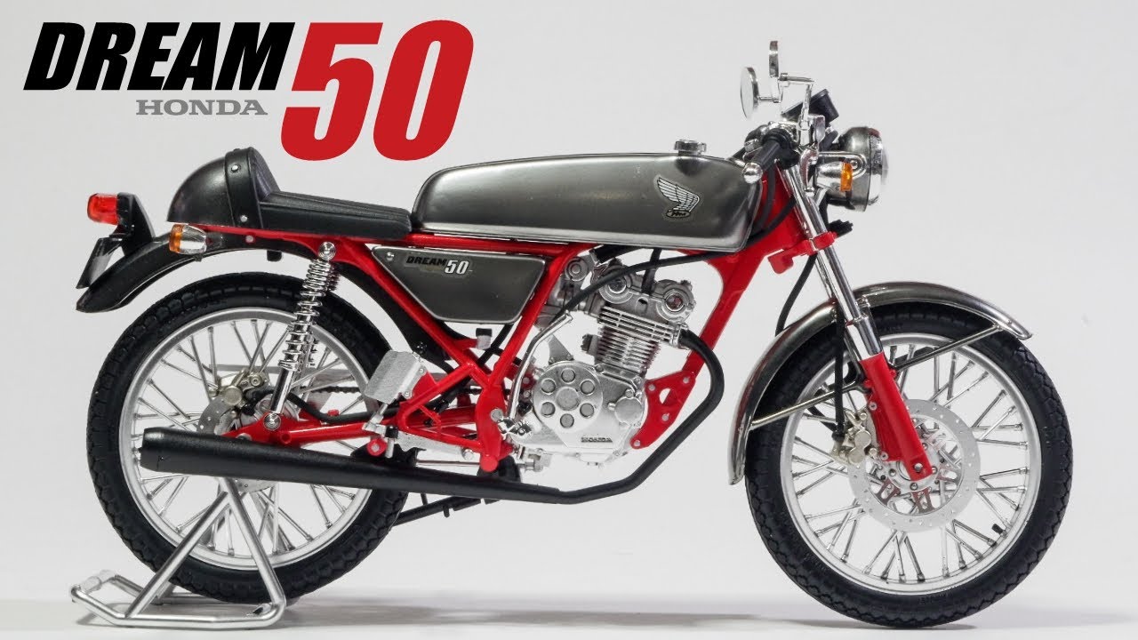 Honda Dream 50 [Aoshima 1/12 Scale] Plastic Model Kit Build