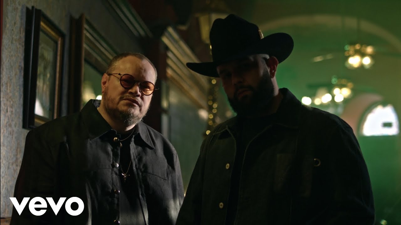 Leonel Garc&iacute;a, Carin Leon - Buenos Tiempos (Video Oficial)