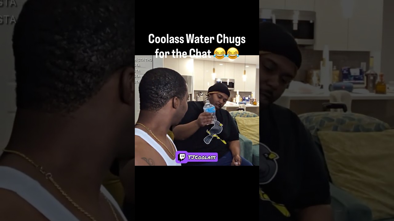 Chat knows when it’s time for a #Waterchugg lol 😂 #twitch #funny