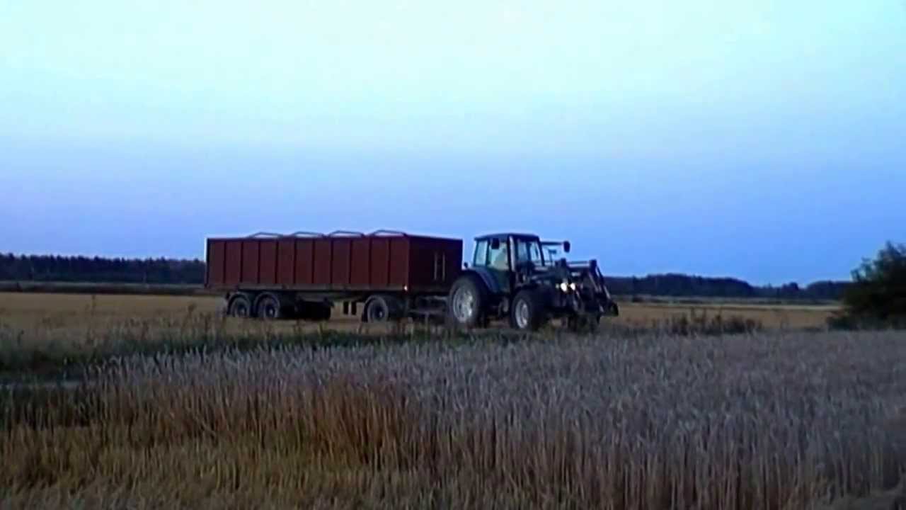 New Holland TM150 Pulling 34 Tons