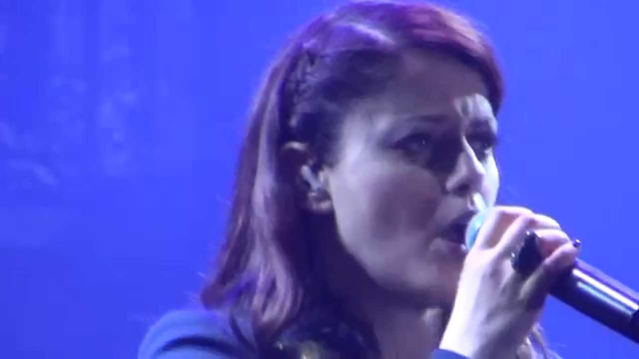 Annalisa - Tra due minuti è primavera (Live @ Teatro Acacia - Napoli) FULL HD - 06/05/2015