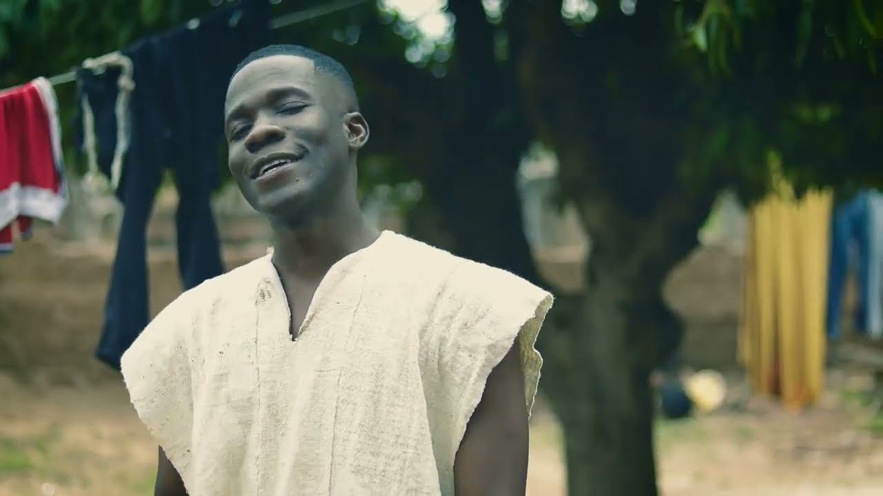 BB KJ-BALAKONIFING (OFFICIAL VIDEO) | 0iseau du future & Pauvreté