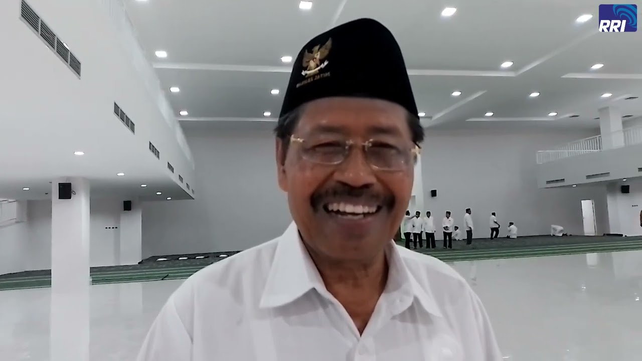 Potret Masjid Raya Islamic Centre Jawa Timur