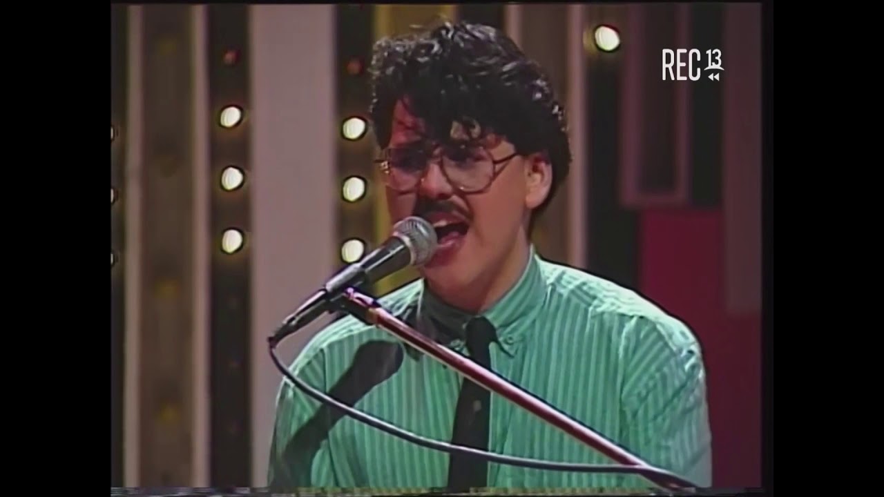 Aparato Raro - El Futuro (Sabados Gigantes)