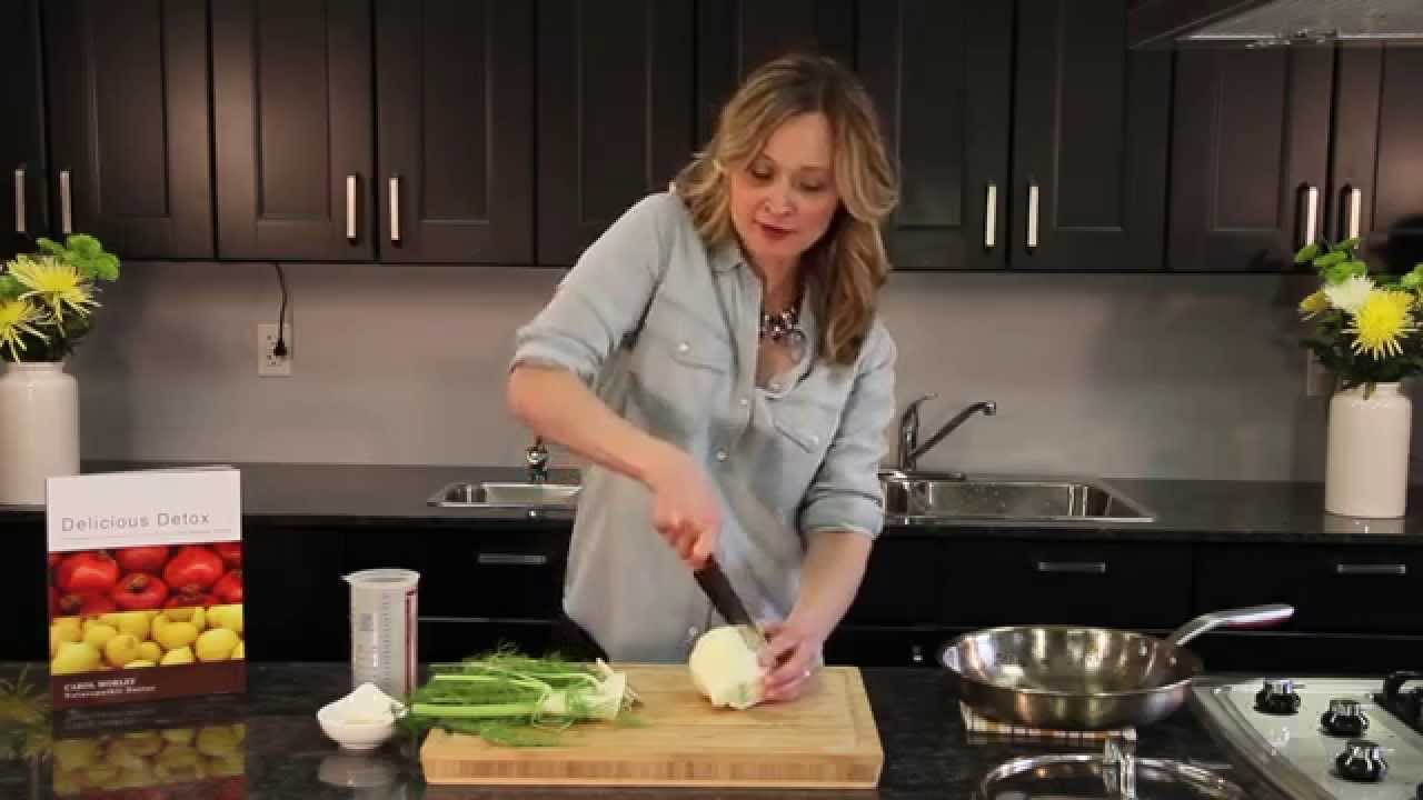 Dr. Carol's Healthy Kitchen - Episode 5: Zucchini, Fennel and Spinach Purée (Baby Food)