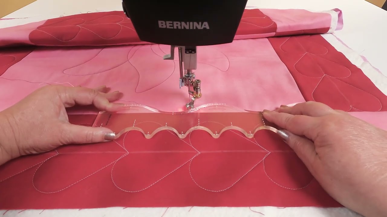 Rulerwork: BERNINA Squiggle #3 Ruler | Made to Create