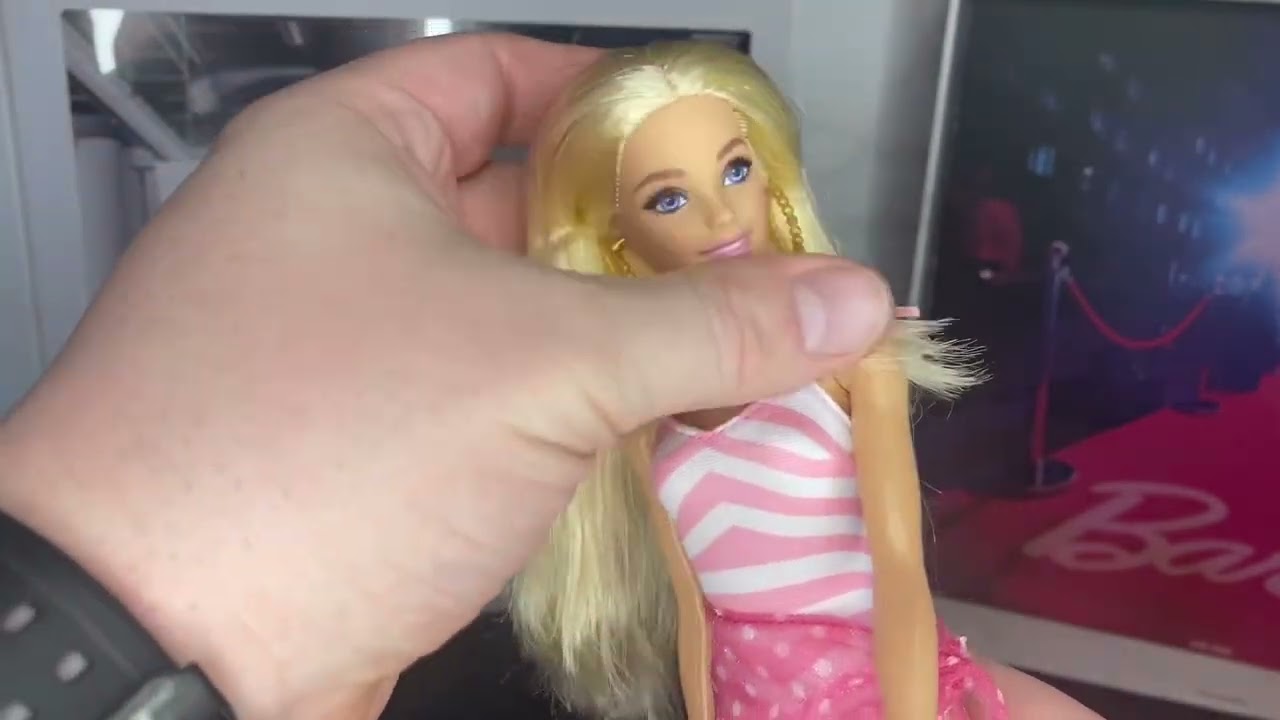 2023 Barbie on the Beach doll!!