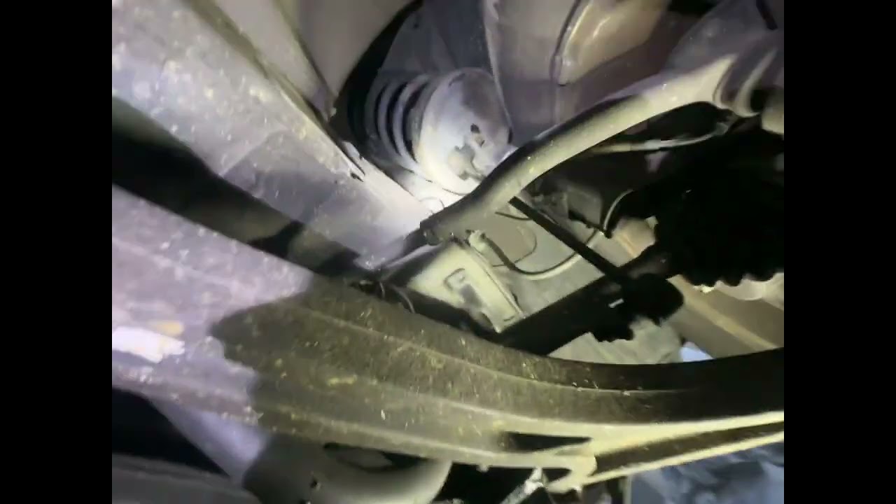 20230319 2002 Acura MDX 130k oil leak 1