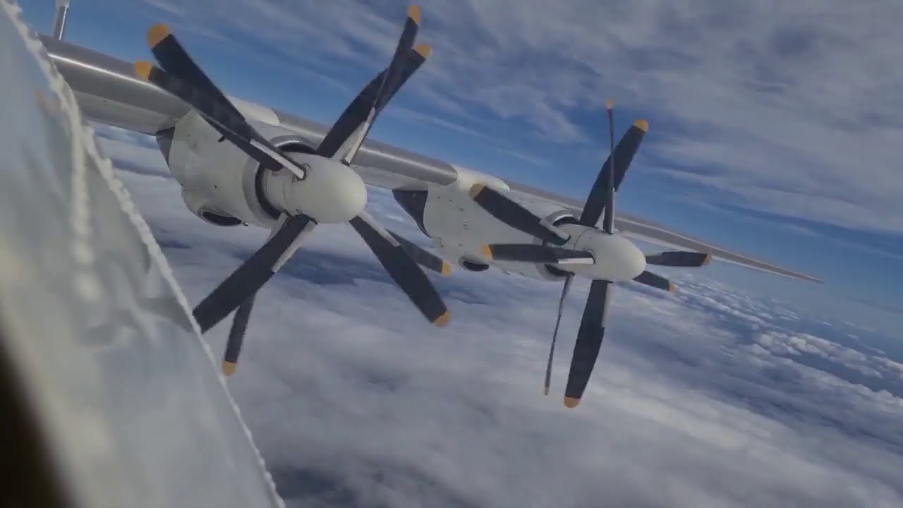 Ан-22 АНТЕЙ. Уникальное видео из кабины экипажа и рассказ о самолете. Рейс Лейпциг-Париж.