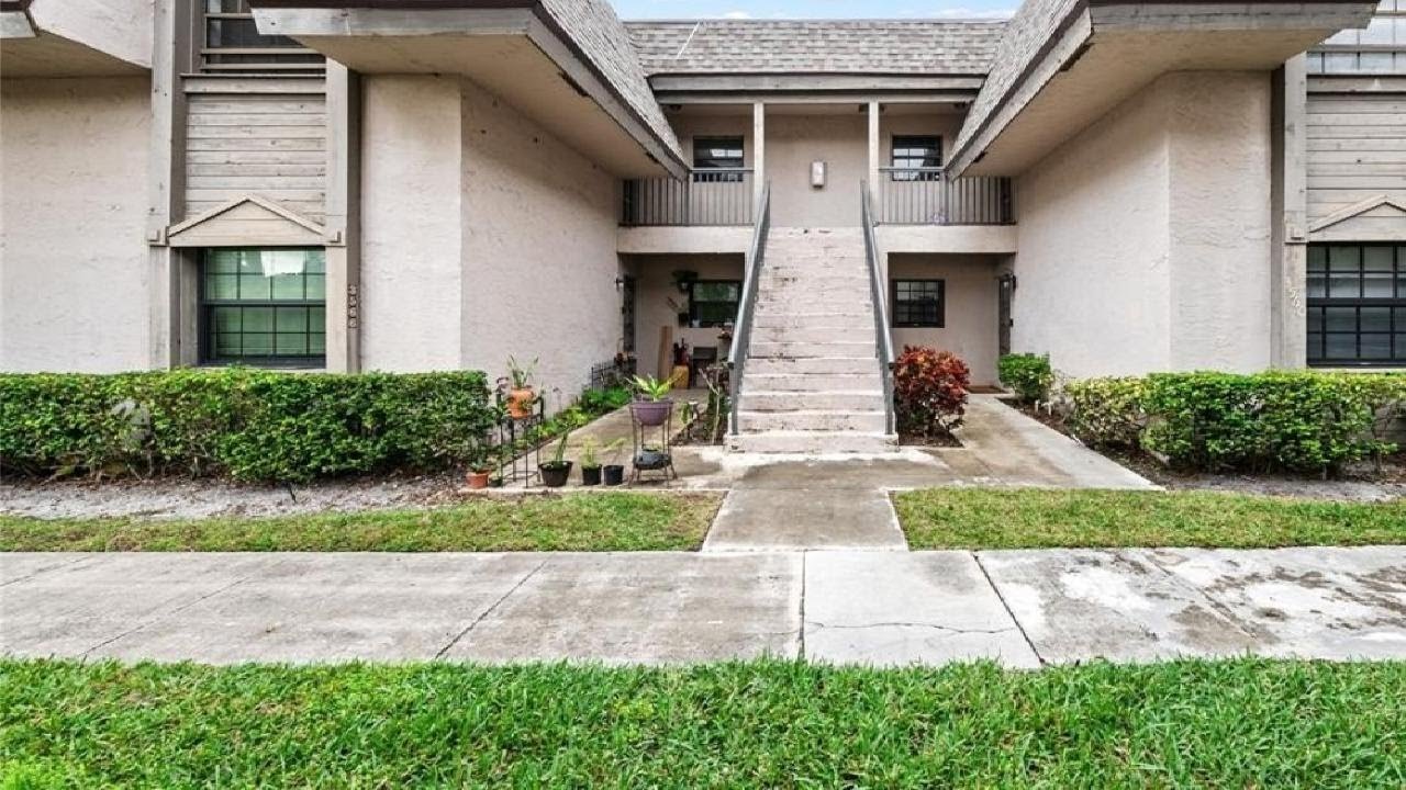 3574 NW 95th Ter, Fort Lauderdale, FL Presented by Desare Kohn-Laski.