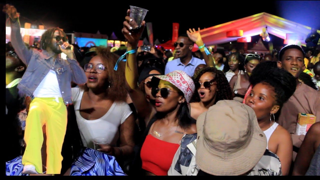 Johnny Drille Perform Live In Uganda At Blankets and Wine 🍷