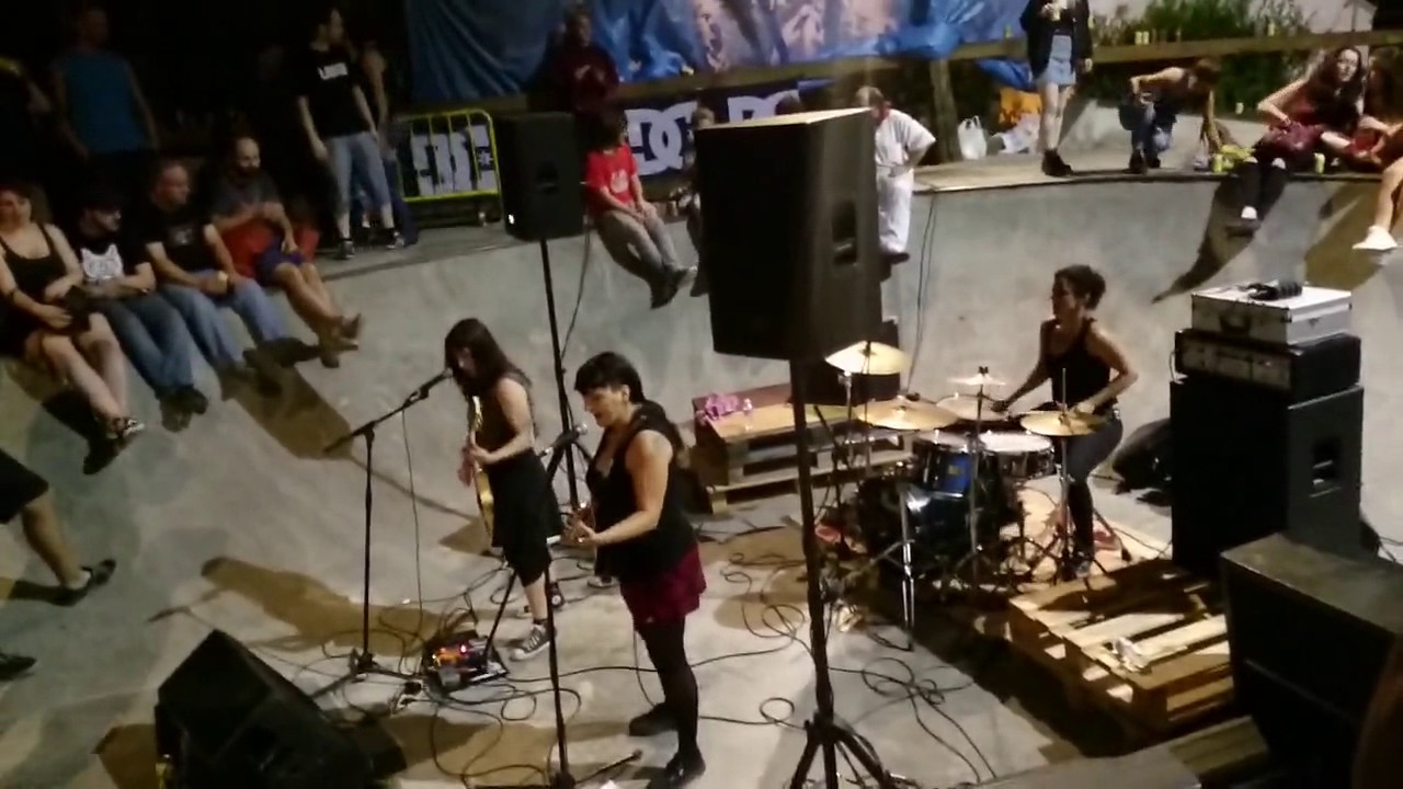 HOLY NUMS 4-4 - KAMPSA FEST-PASAJES ANTXO 9-07-2016