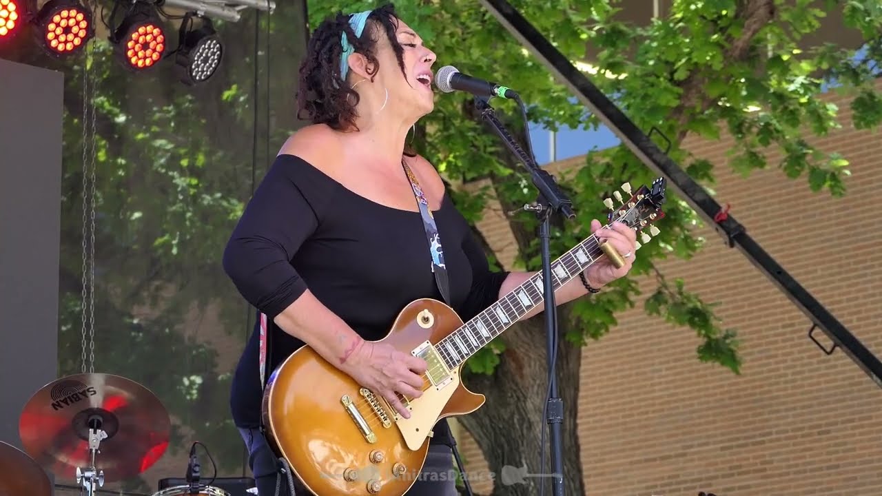Joanna Connor - Walkin' Blues - 5/3/25 Dallas International Guitar Festival