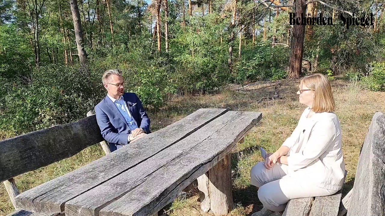 Chefgespr&auml;ch mit Dr. Andr&eacute; G&ouml;bel, Gesch&auml;ftsf&uuml;hrer DigitalAgentur Brandenburg GmbH