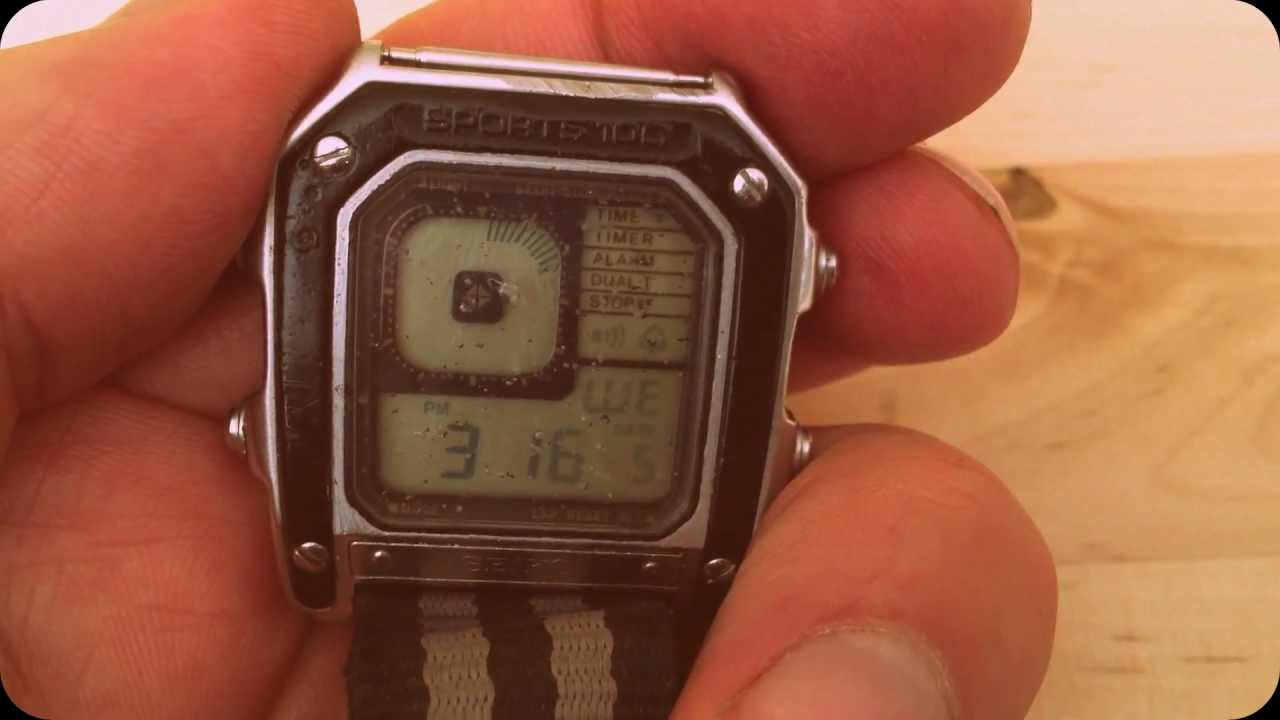 Seiko G757-5020 Bond 007 Watch