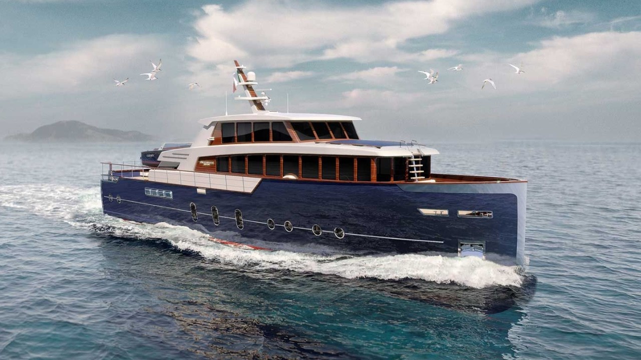 J'ai visit&eacute; un yacht l&eacute;gendaire ! Picchiotti Gentleman 24
