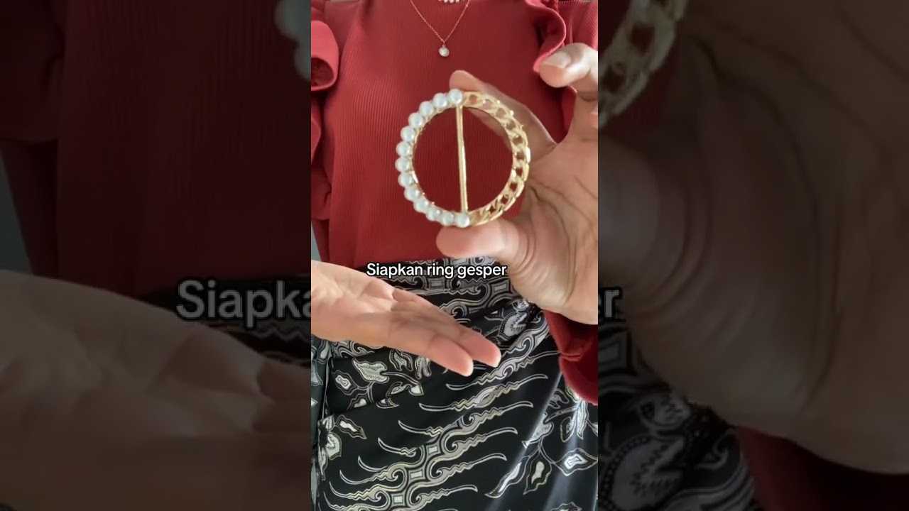 Tutorial rok lilit dengan gesper 🥰✨ #tutorial #roklilit #ootdfashion #outfitideas #ootdhijab