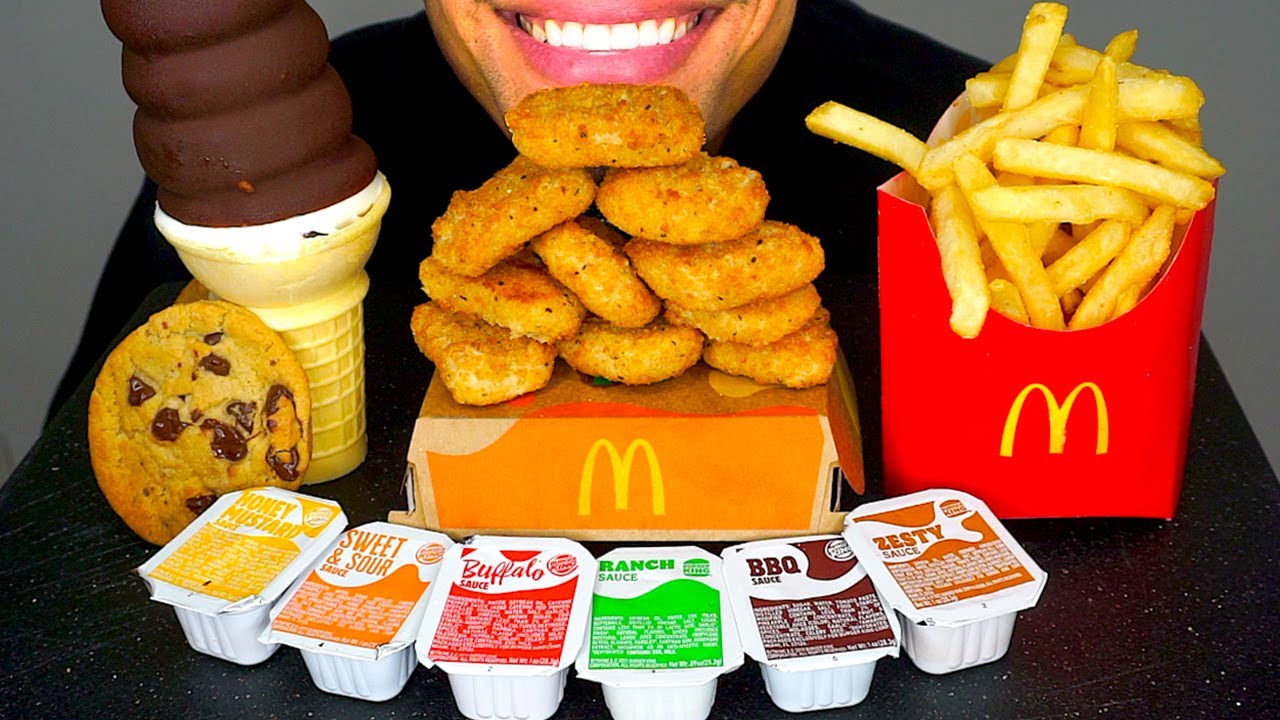 MCDONALD'S CHICKEN NUGGETS ICECREAM CONE DIPPED CHOCOLATE CRISPY FRENCH FRIES BIG BITES ASMR MUKBAN
