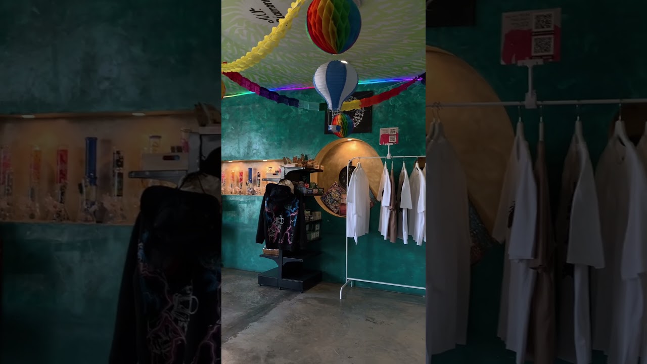 Еще один новый партнер бренда Anx - Green High Shop в центре Пхукета 🌴