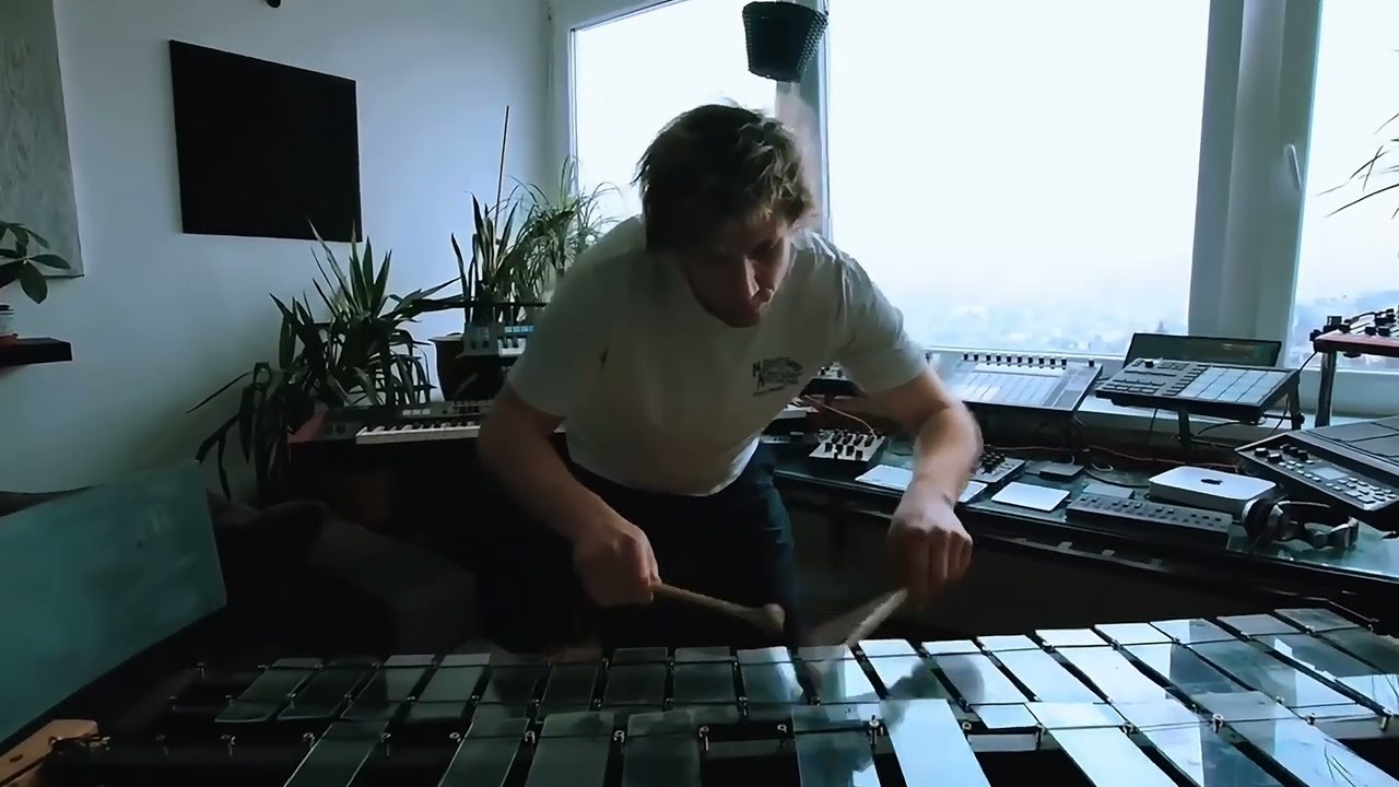 Micko - A Glass of Sound