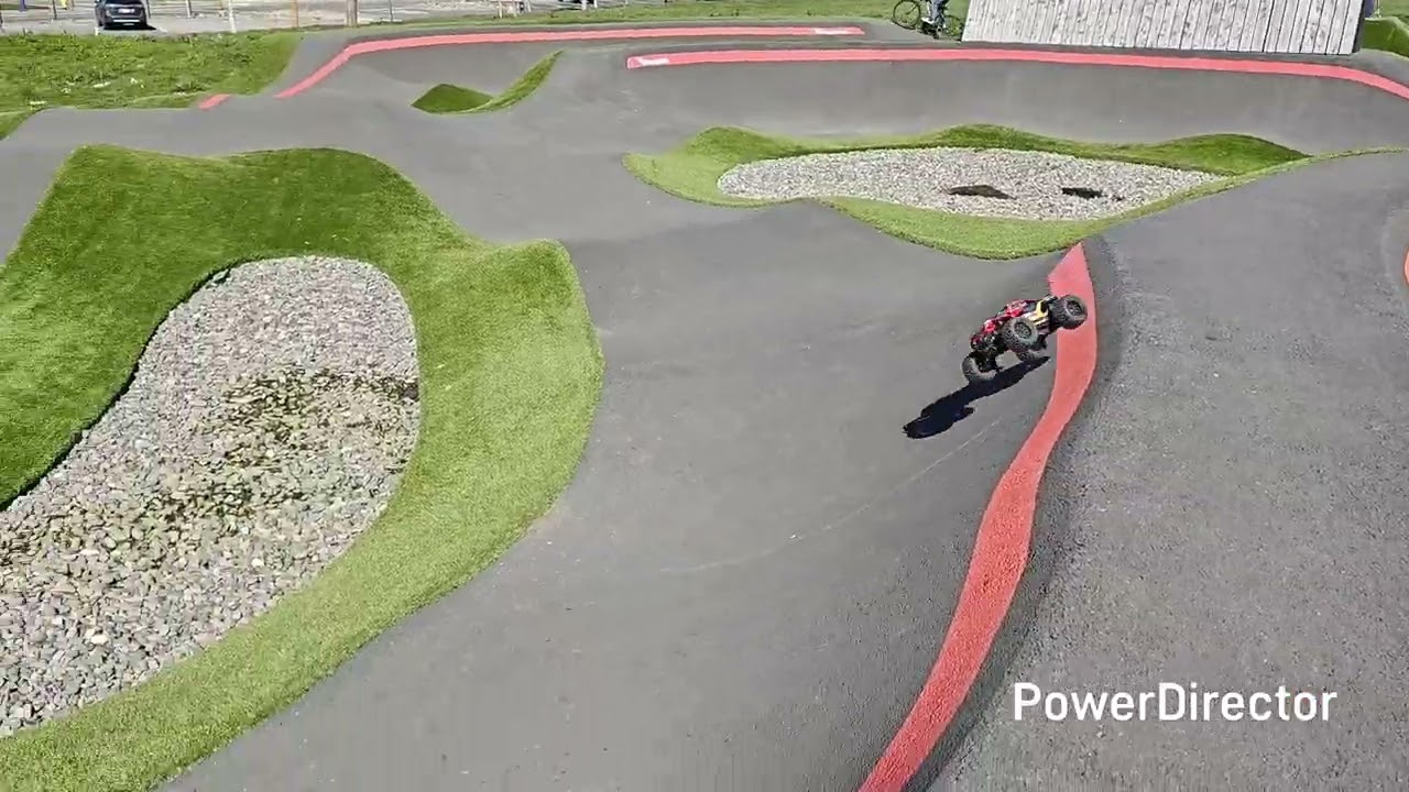 Team Associated MT-10 at Crescent City Pump Track