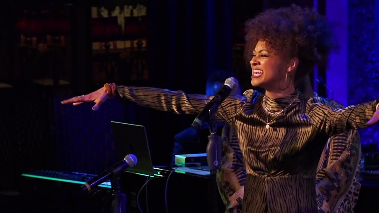 Syndee Winters sings 