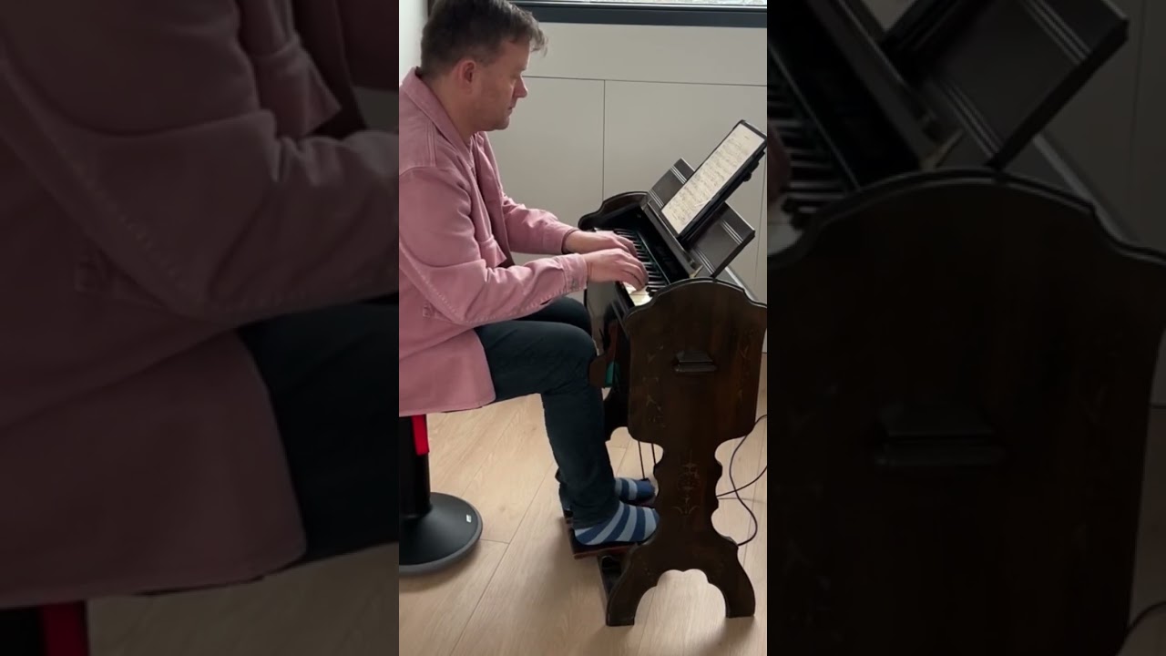 One of the GREATEST composers, C&eacute;sar Franck performed on one of the SMALLEST organs.