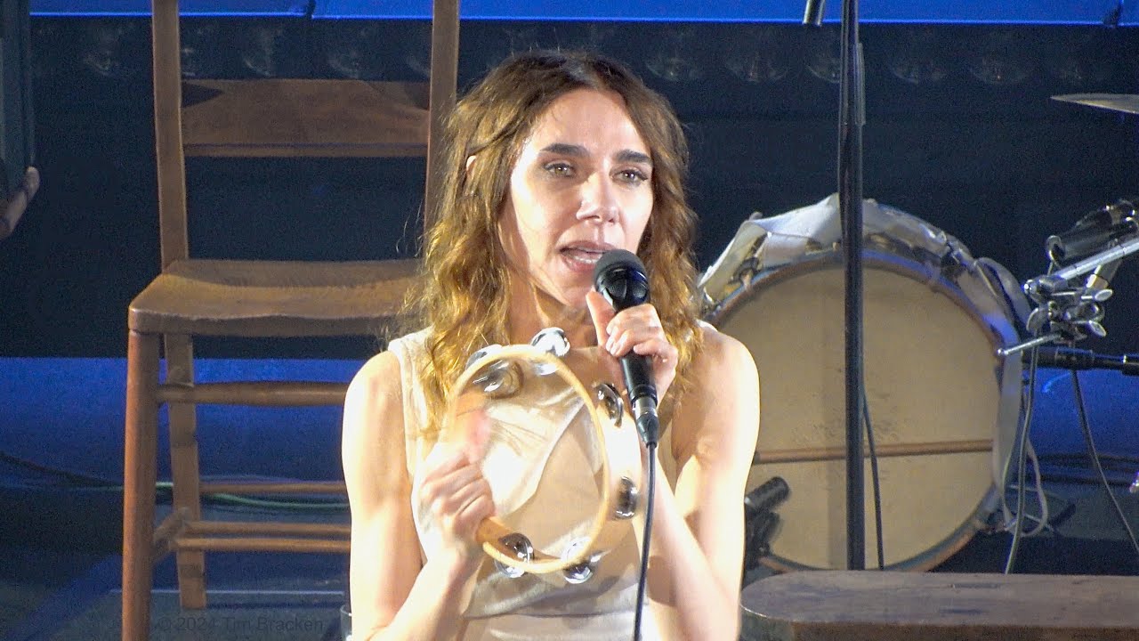 PJ Harvey, C'mon Billy (live), San Francisco, October 10, 2024 (4K)