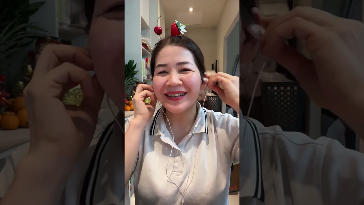 「💕🎼Quyên👉 chúc cả nhà năm mới vui vẻ 😘cho ca lẻ lên hát nhé 🌹🧧🎤💕