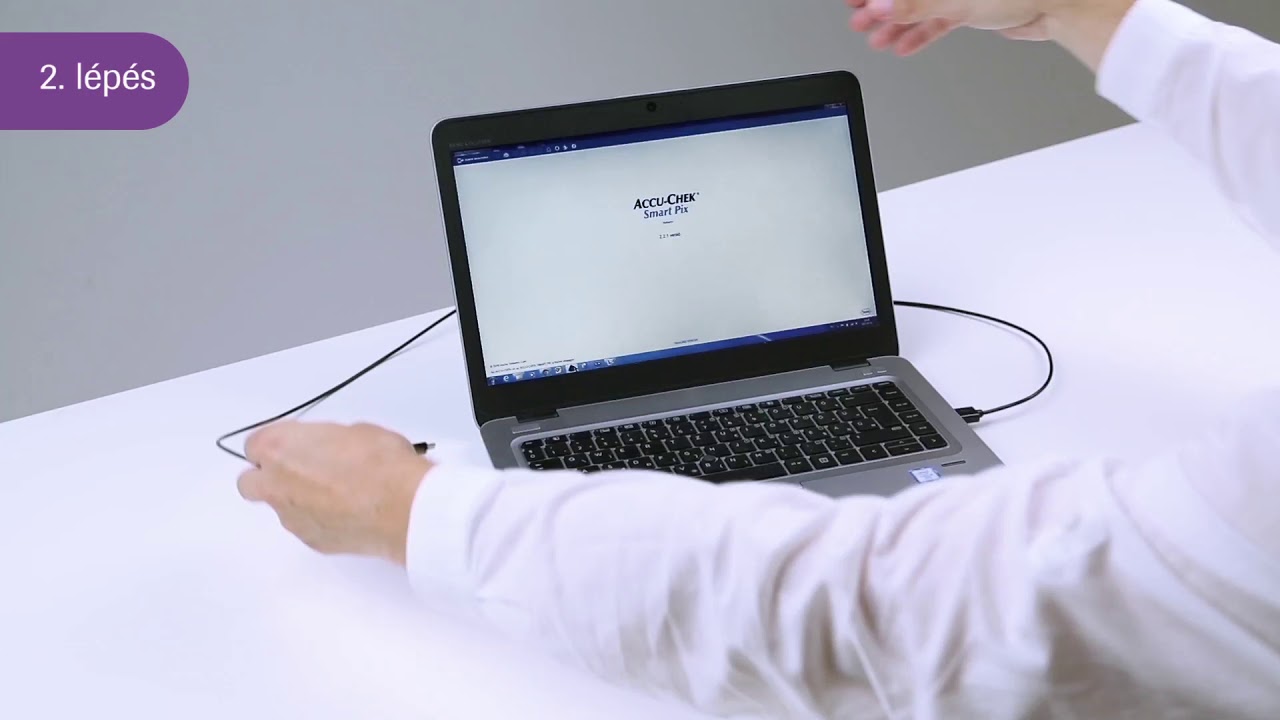 Az Accu-Chek Smart Pix adatletöltő program használata az Accu-Chek Active vércukormérővel
