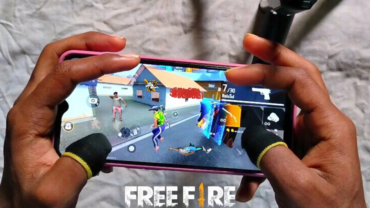 3 Finger Custom HUD🎯OneTap🔴Headshot😱Fast⚡Gloowall💨 Setting⚙️Free Fire Hand-cam Gameplay #gyangaming