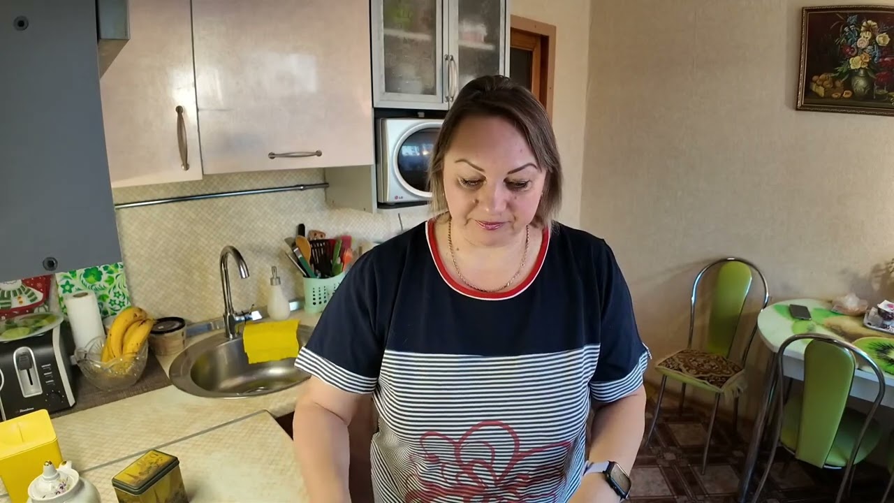 Гуляш из куриного филе в сметанном соусе / Дела домашние#вгостяхунатальи