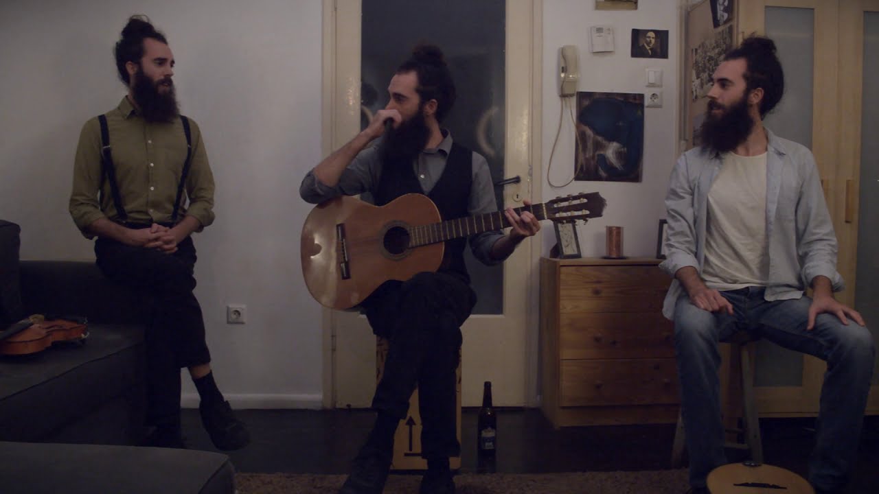 Εν τάξει - Κώστα Μπέζου