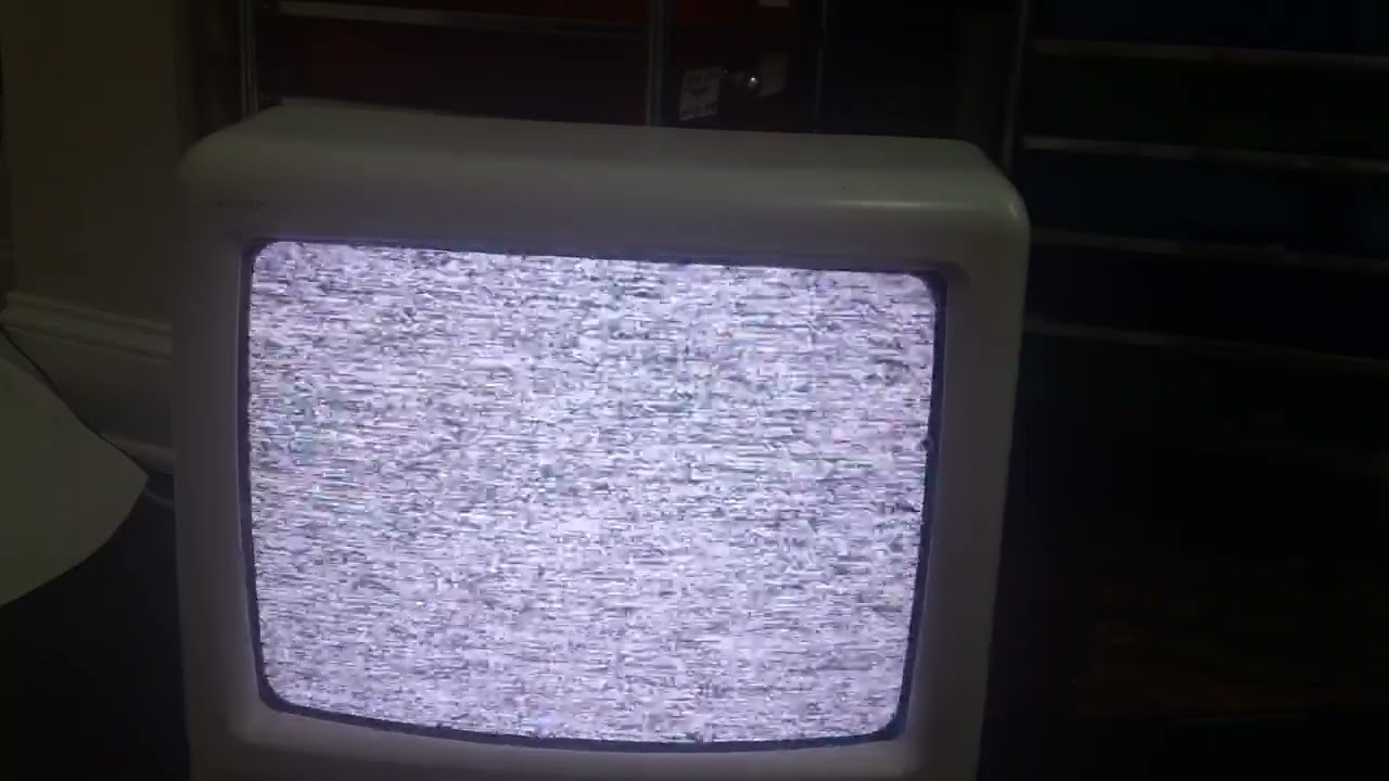 Closing Down To The Crocodile Hunter: Collision Course 2002 VHS Part 2