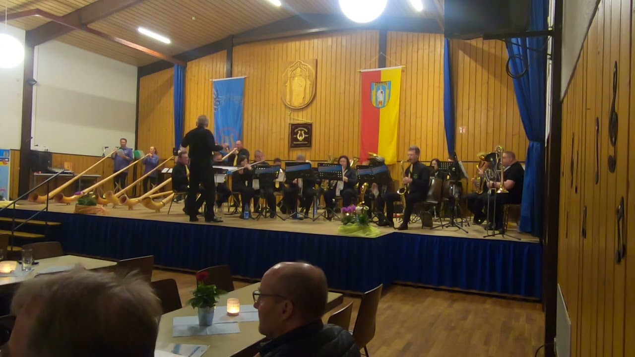 Alphorn Swing