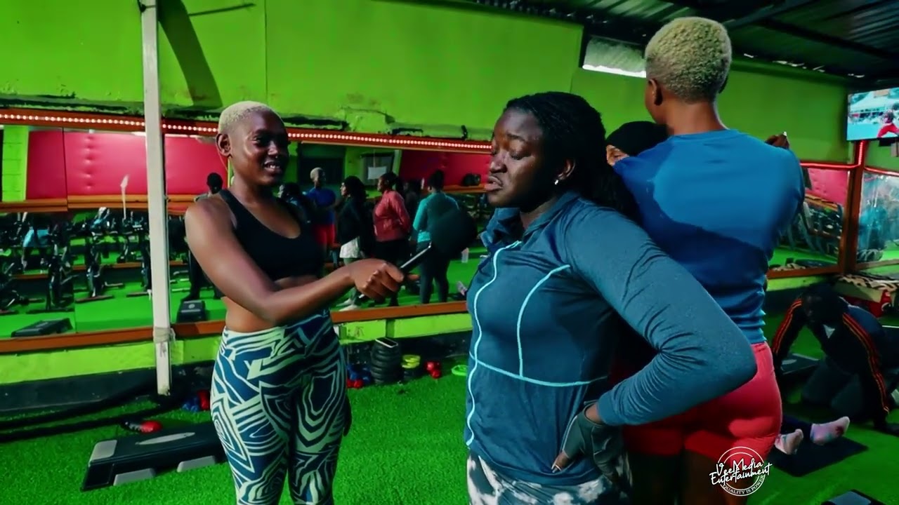 Ep 29: Chit chat during cardio by Rozzy