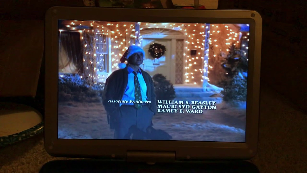 National Lampoon’s Christmas Vacation (1989) end credits