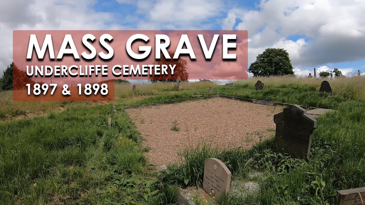 Well Maintained 𝗠𝗔𝗦𝗦 𝗚𝗥𝗔𝗩𝗘 at Undercliffe Cemetery Bradford