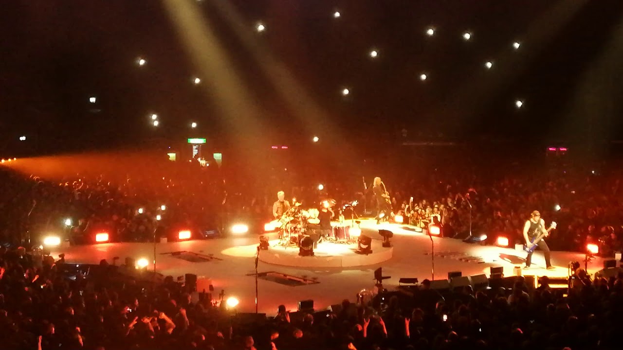 Metallica Ziggodome Amsterdam Drones
